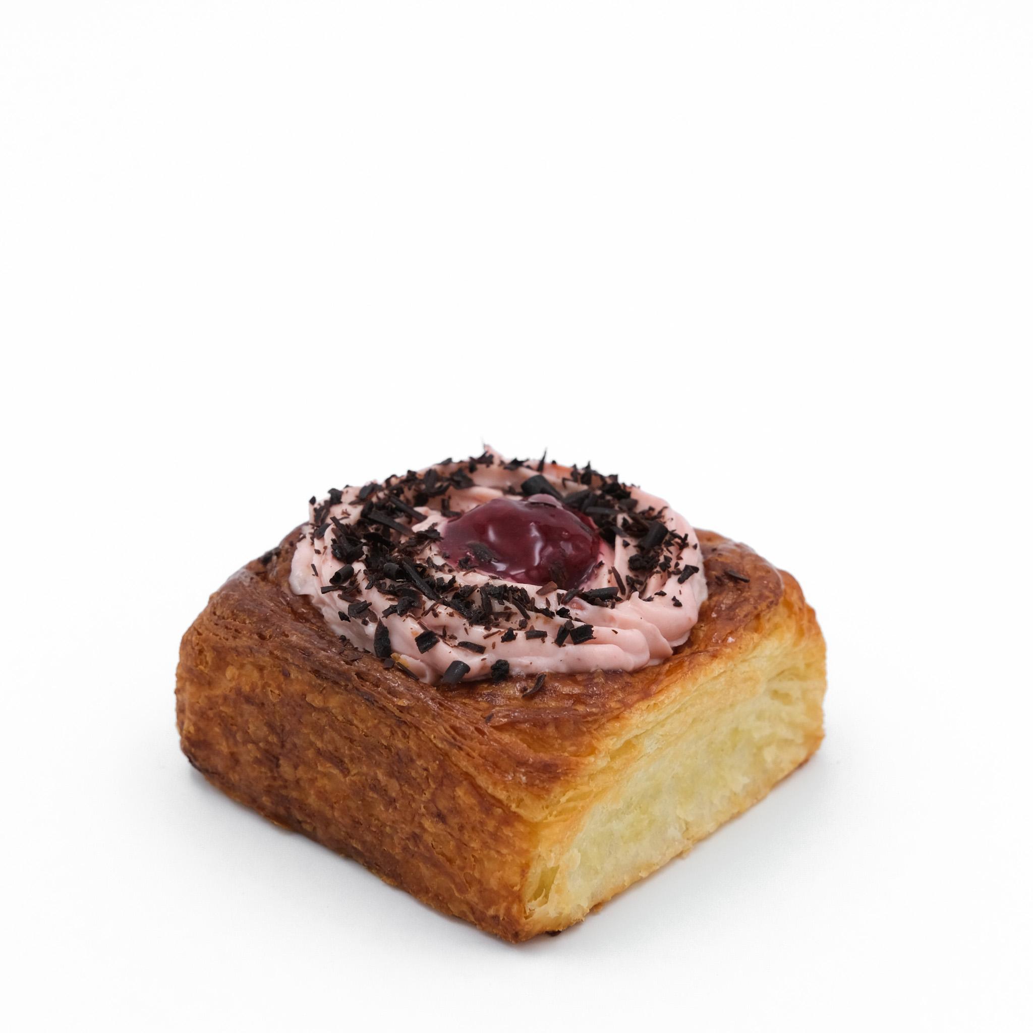 Black Forest roll